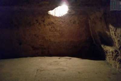 Cunicoli, gallerie e grotte: sotto le vecchie case di Andria si trova una millenaria citt�
